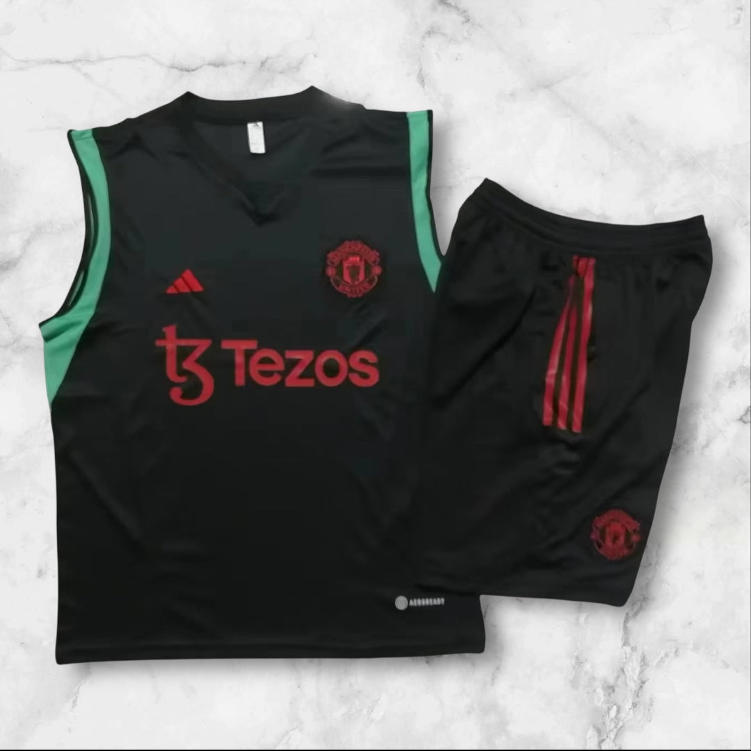 Manchester United Red/Green Vest Set