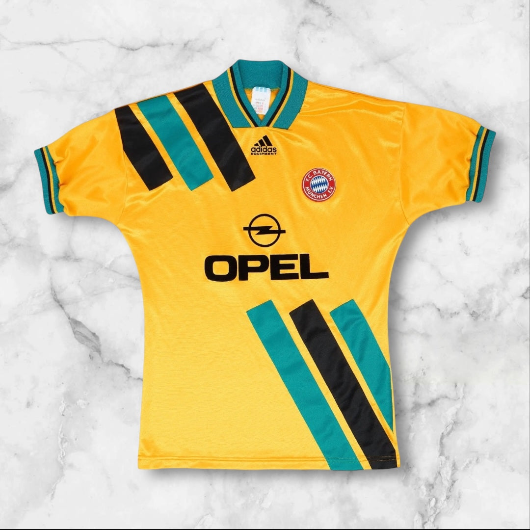 1999 Bayern Munchen Away T-Shirt